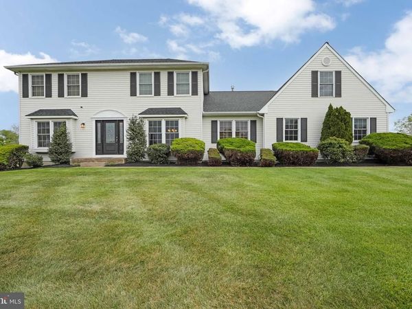 824 CANVASBACK DRIVE, MULLICA HILL, NJ 08062