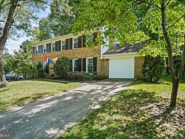 6117 LARSTAN DRIVE, ALEXANDRIA, VA 22312