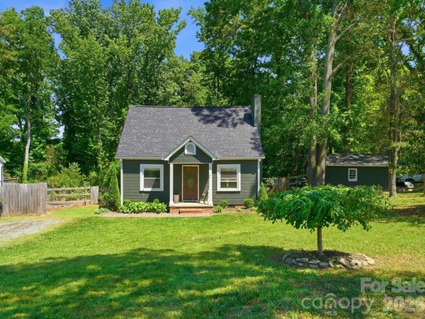 7131 Dorn Circle, Charlotte, NC 28212