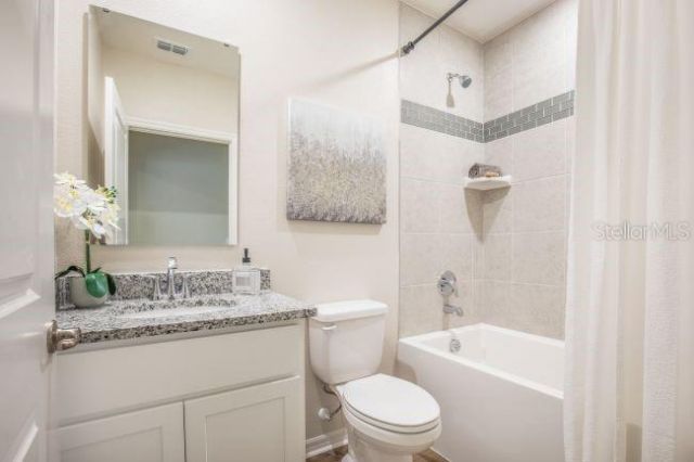 8 Roxbury Lane , Palm Coast, FL 32164 Photo