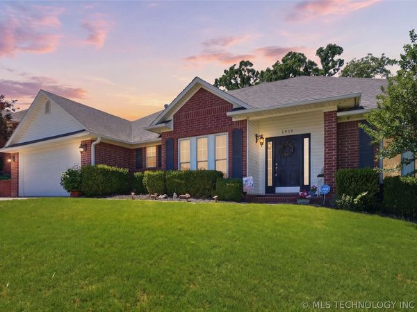 1919 Teluride Drive, Van Buren, AR 72956