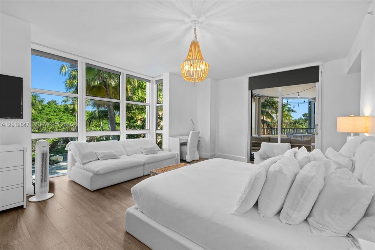 731 Crandon Blvd , Unit 308, Key Biscayne, FL 33149 Photo