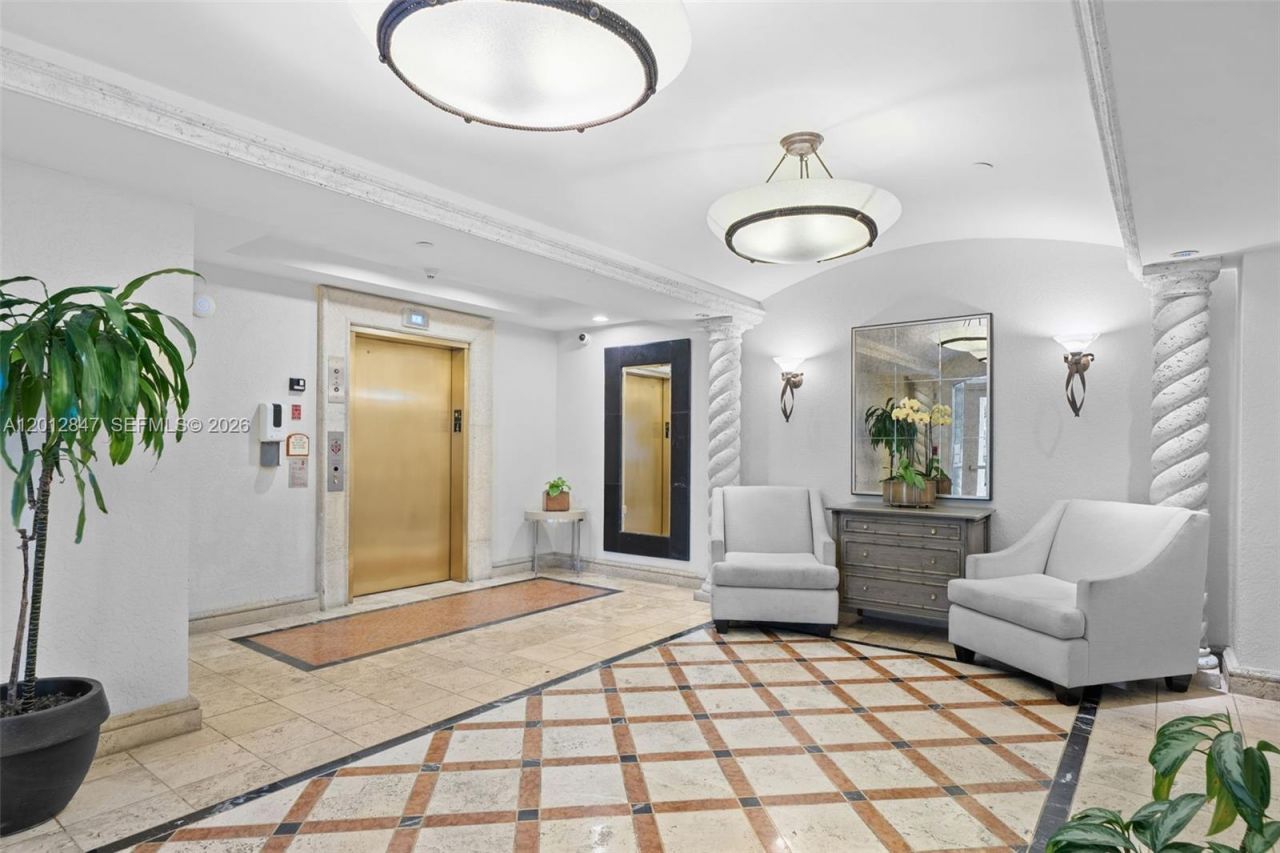731 Crandon Blvd , Unit 308, Key Biscayne, FL 33149 Photo