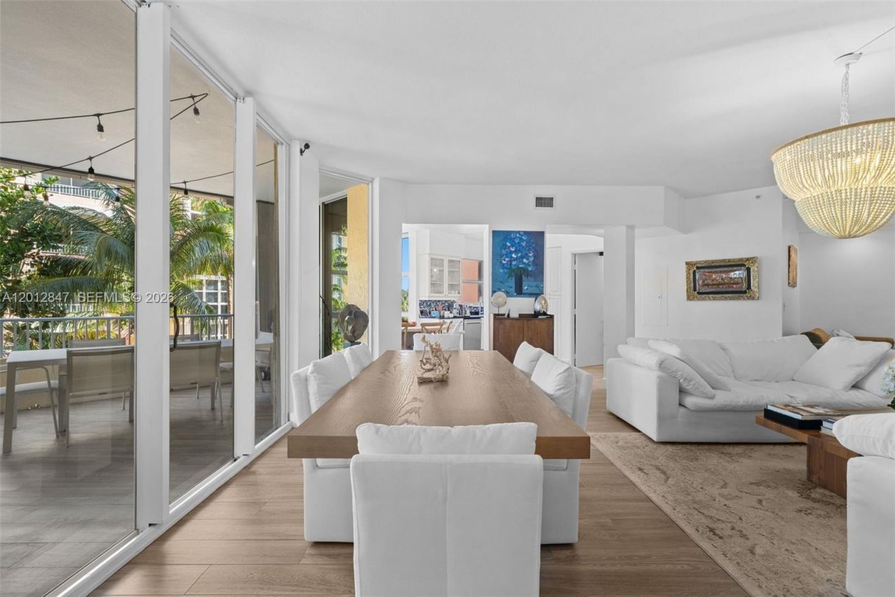731 Crandon Blvd , Unit 308, Key Biscayne, FL 33149 Photo