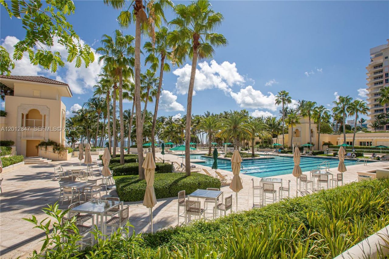 731 Crandon Blvd , Unit 308, Key Biscayne, FL 33149 Photo