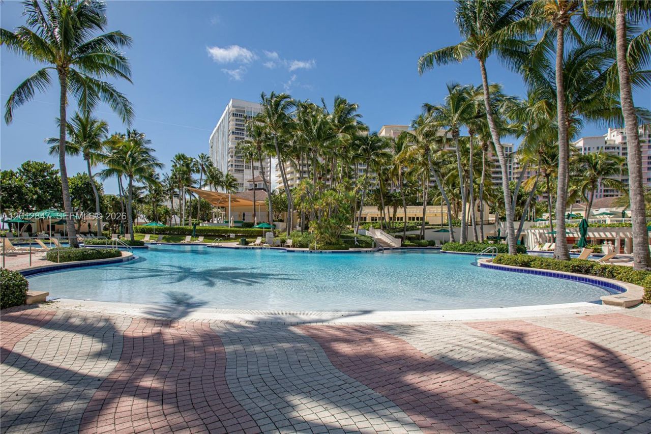 731 Crandon Blvd , Unit 308, Key Biscayne, FL 33149 Photo