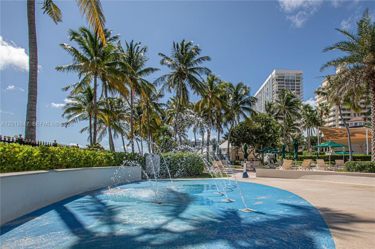 731 Crandon Blvd , Unit 308, Key Biscayne, FL 33149 Photo
