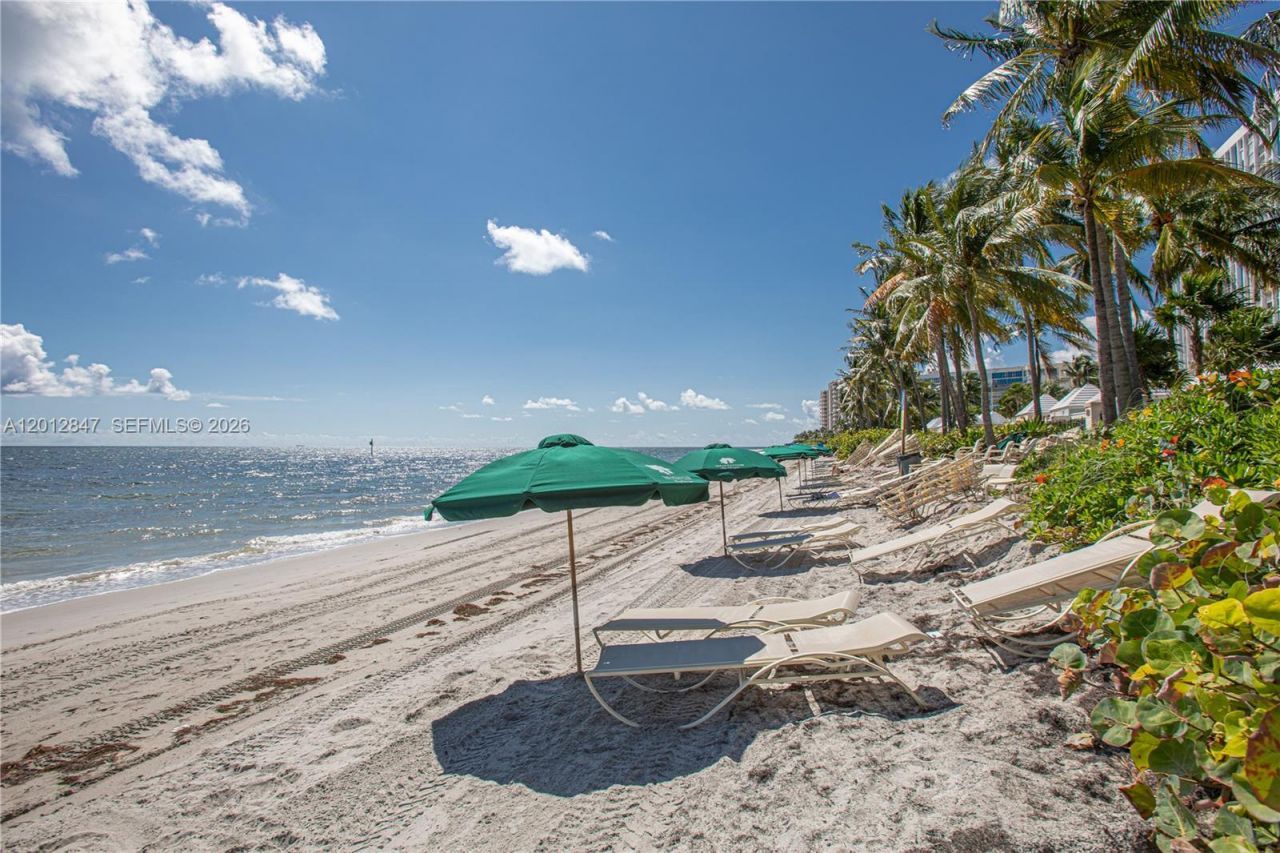 731 Crandon Blvd , Unit 308, Key Biscayne, FL 33149 Photo