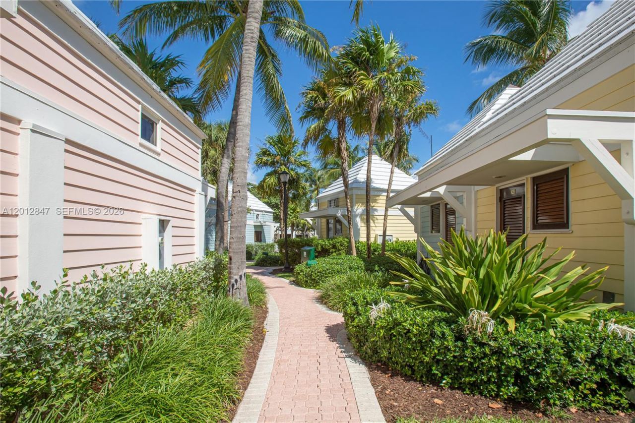 731 Crandon Blvd , Unit 308, Key Biscayne, FL 33149 Photo