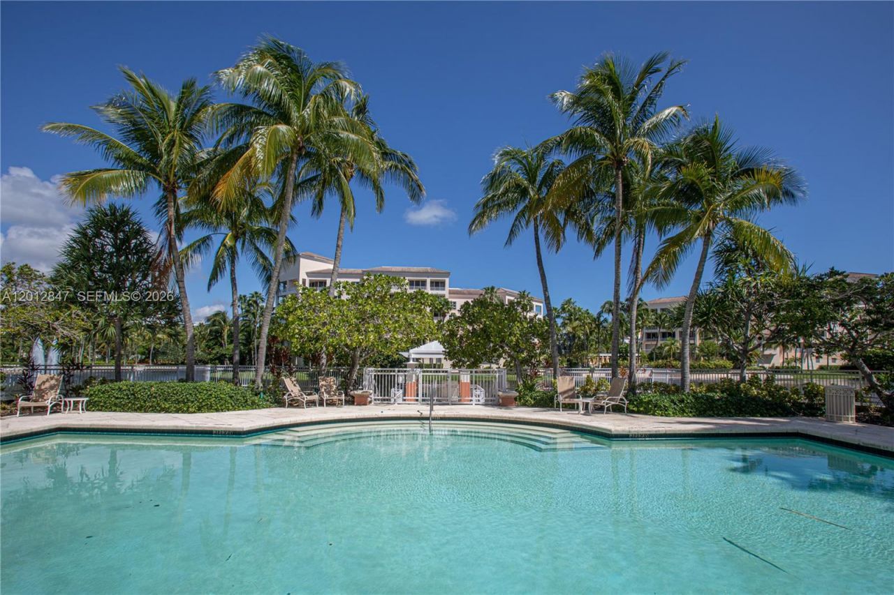 731 Crandon Blvd , Unit 308, Key Biscayne, FL 33149 Photo