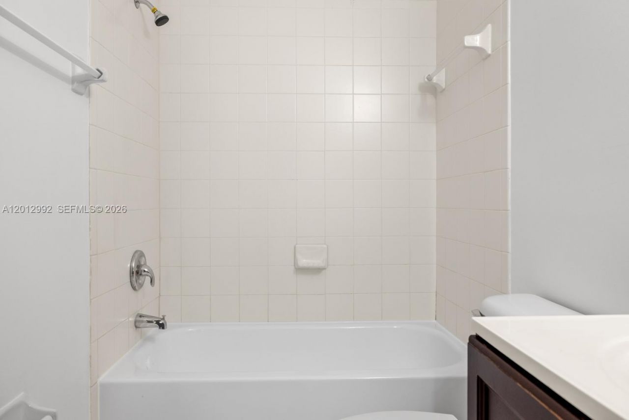 1320 SE 31st Ct, Unit 204-37, Homestead, FL 33035 Photo