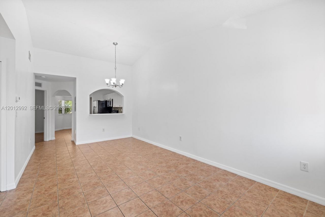 1320 SE 31st Ct, Unit 204-37, Homestead, FL 33035 Photo