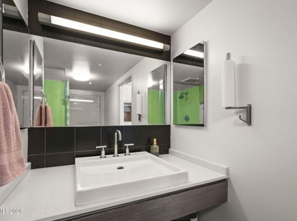 255 N Sierra Street, Unit 717, Reno, NV 89501 Photo