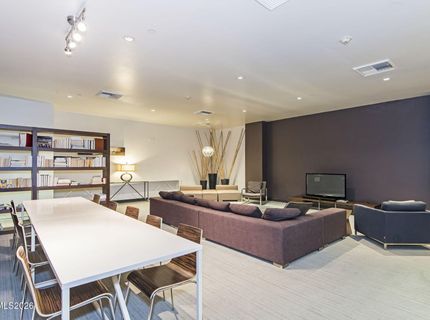 255 N Sierra Street, Unit 717, Reno, NV 89501 Photo