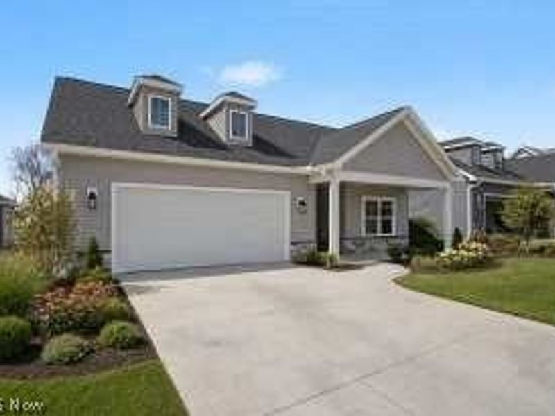4304 Evergreen Court, Unit 61, North Canton, OH 44720 Photo 2