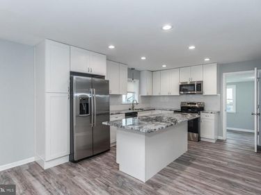 2410 LIBERATOR STREET, LEVITTOWN, PA 19057