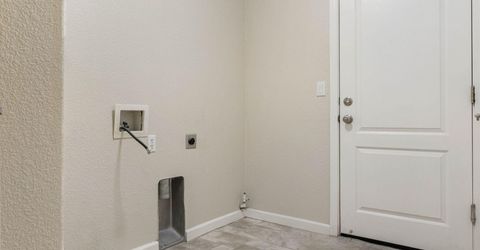 1334 Rouge River Road, Fernley, NV 89408 Photo