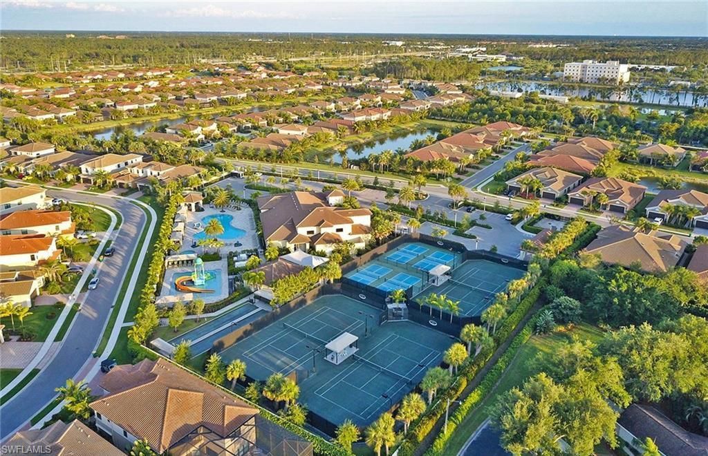 13435 Silktail Dr, Naples, FL 34109 Photo