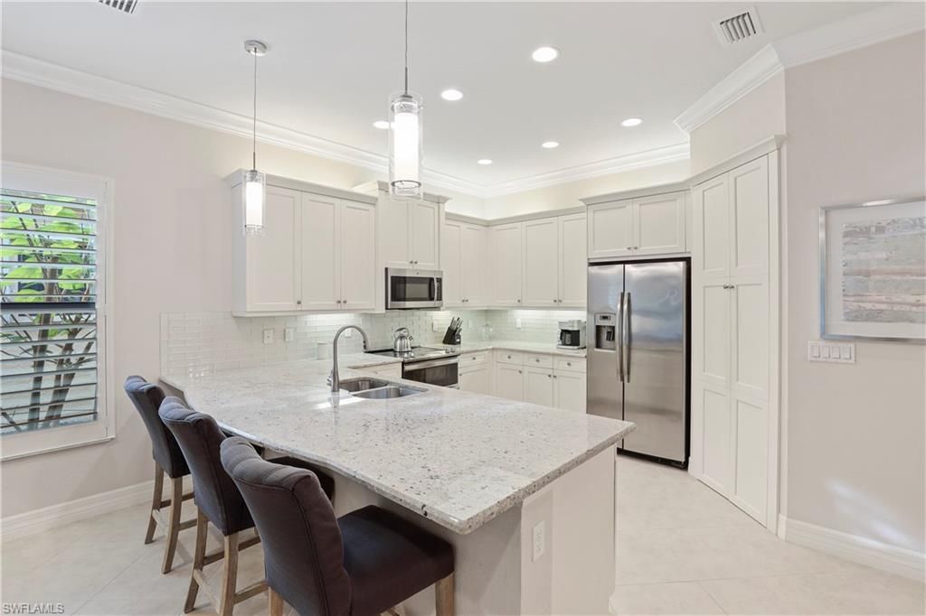 13435 Silktail Dr, Naples, FL 34109 Photo