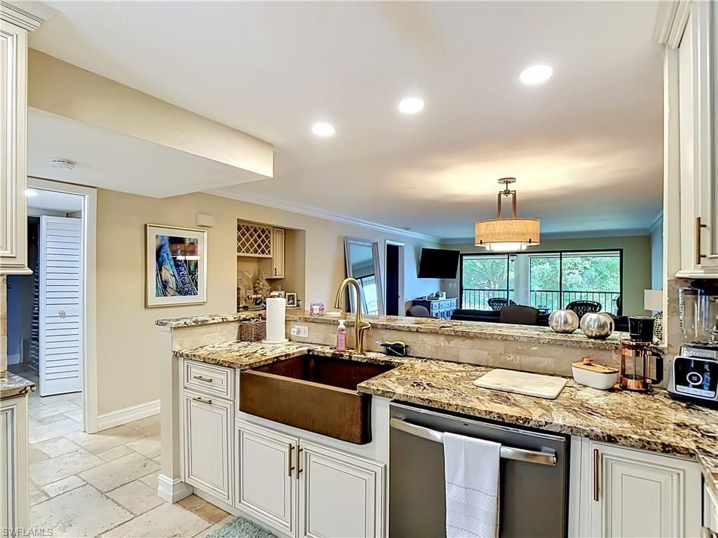 800 Misty Pines Cir , Unit 202, Naples, FL 34105 Photo