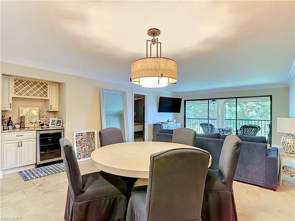 800 Misty Pines Cir , Unit 202, Naples, FL 34105 Photo