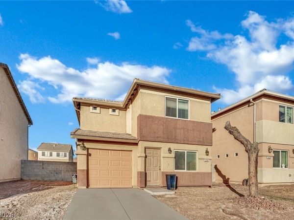 5243 Los Pinos Street , Las Vegas, NV 89122