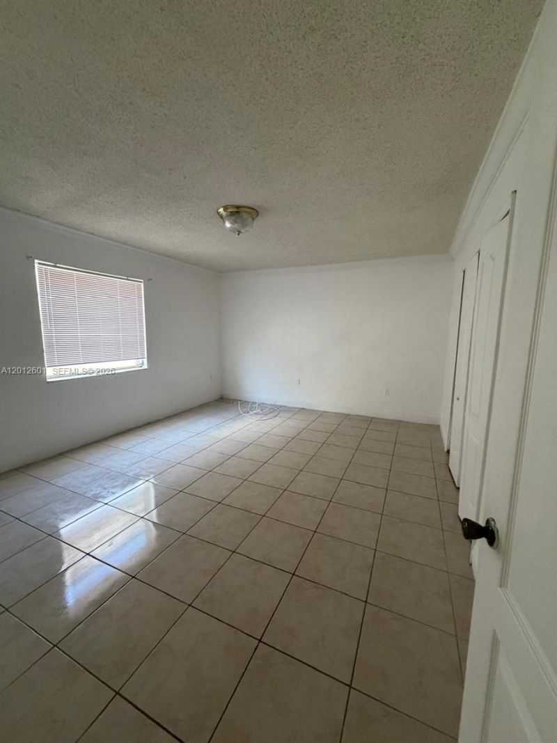 16118 NE 21st Ave, Unit 6, North Miami Beach, FL 33162 Photo