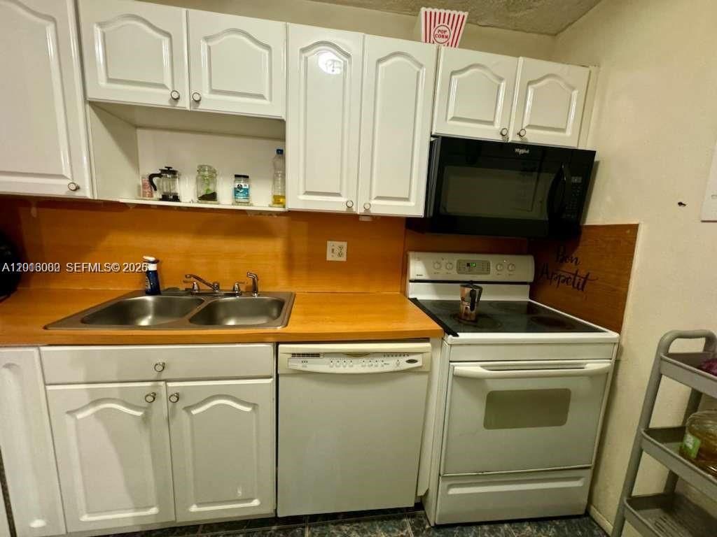 3730 Inverrary Dr , Unit 3B, Lauderhill, FL 33319 Photo