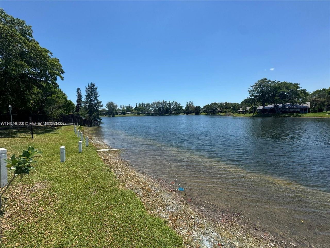 3730 Inverrary Dr , Unit 3B, Lauderhill, FL 33319 Photo