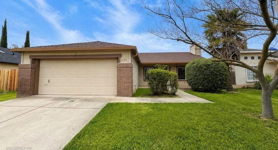 1620 Rodeo Way, Olivehurst, CA 95961 Photo