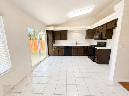 1620 Rodeo Way, Olivehurst, CA 95961 Photo
