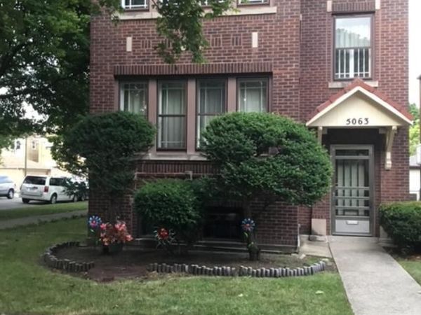 5063 N Mango Avenue, Chicago, IL 60630