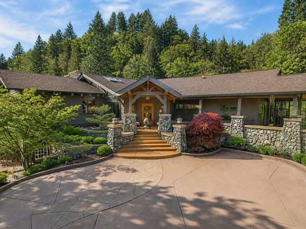 237 Granite Street, Ashland, OR 97520