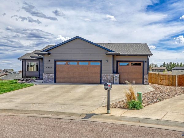 9990 KAELEM CT, Summerset, SD 57718