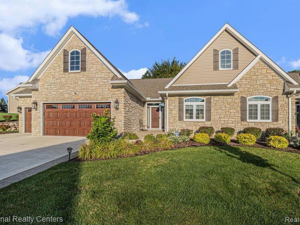 60 Fox Hollow Drive, Metamora Vlg, MI 48455