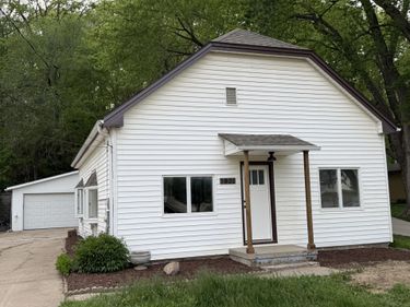1822 N BROADWAY, COUNCIL BLUFFS, IA 51503