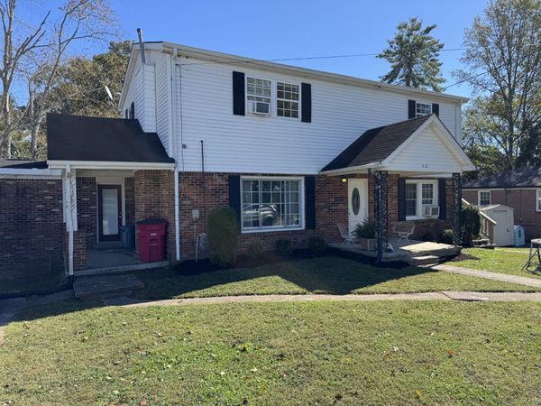 212 Dogwood St , Carthage, TN 37030