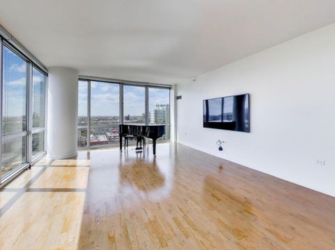 Main Photo