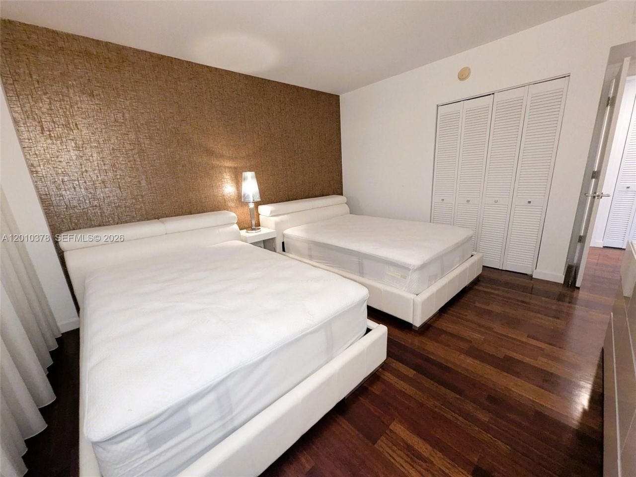 5600 Collins Ave , Unit 9E, Miami Beach, FL 33140 Photo