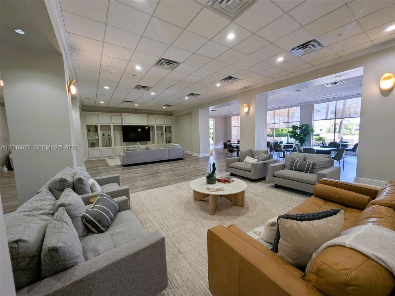 5600 Collins Ave , Unit 9E, Miami Beach, FL 33140 Photo
