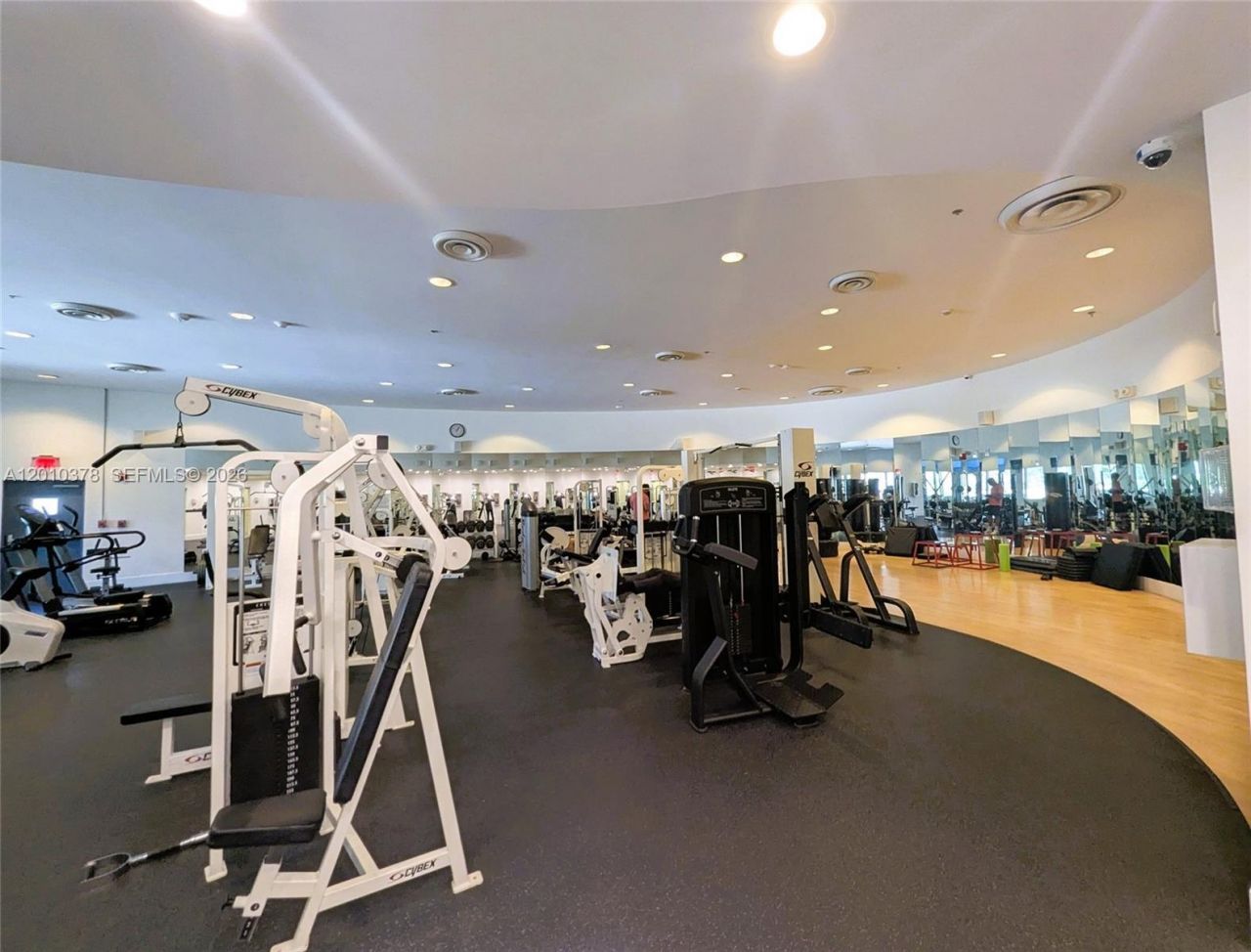 5600 Collins Ave , Unit 9E, Miami Beach, FL 33140 Photo