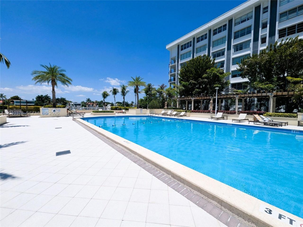 5600 Collins Ave , Unit 9E, Miami Beach, FL 33140 Photo