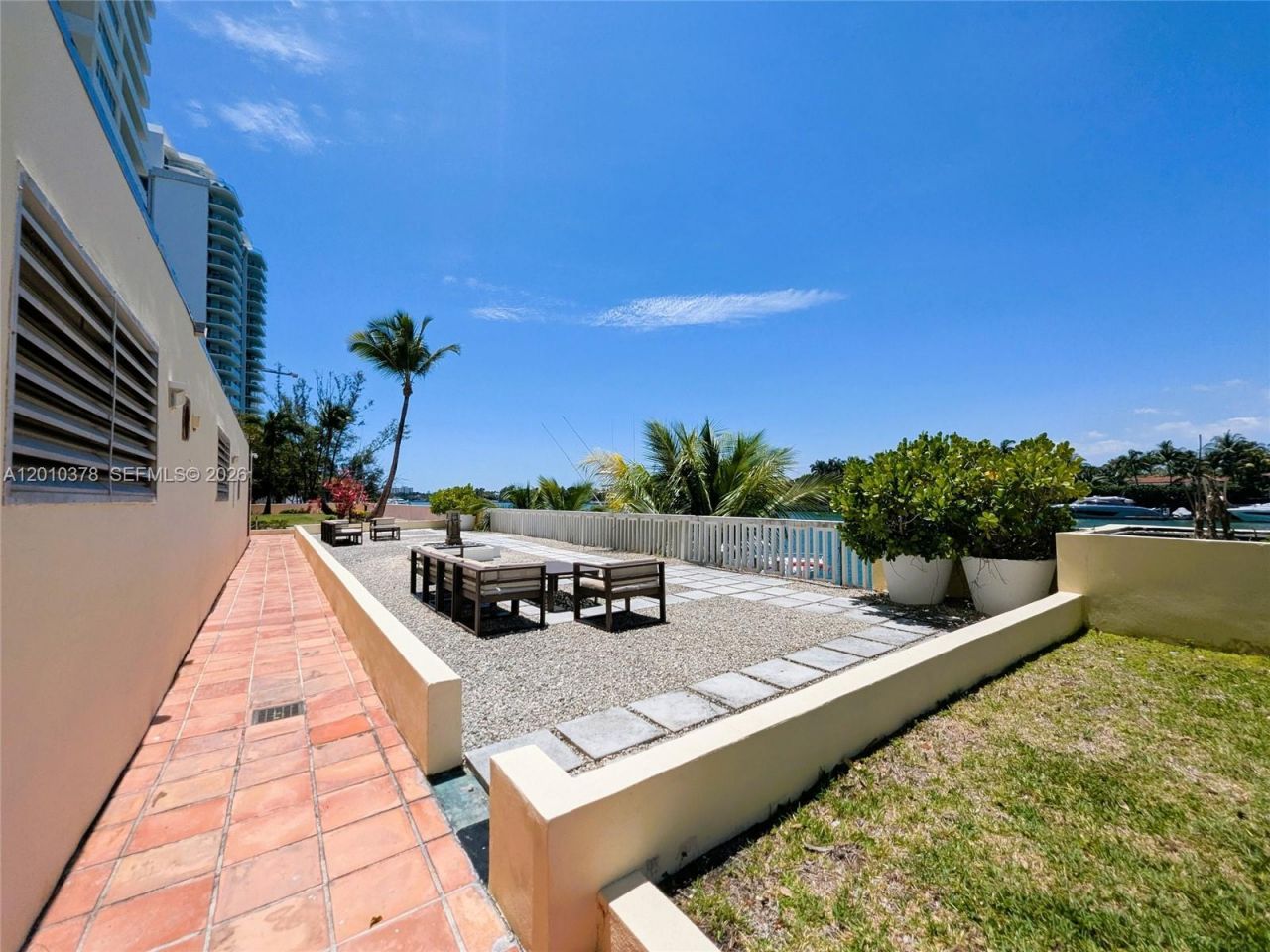5600 Collins Ave , Unit 9E, Miami Beach, FL 33140 Photo