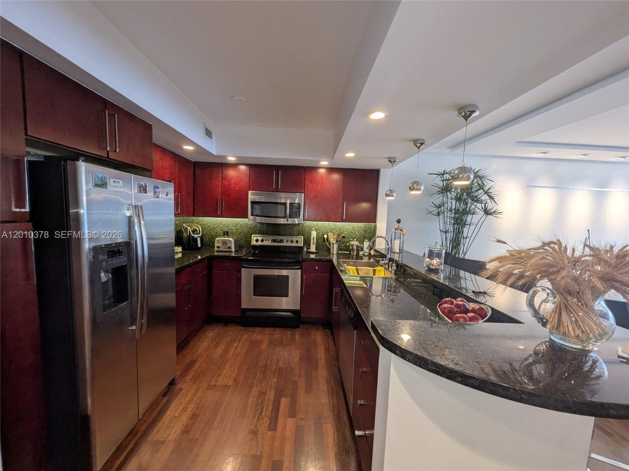 5600 Collins Ave , Unit 9E, Miami Beach, FL 33140 Photo