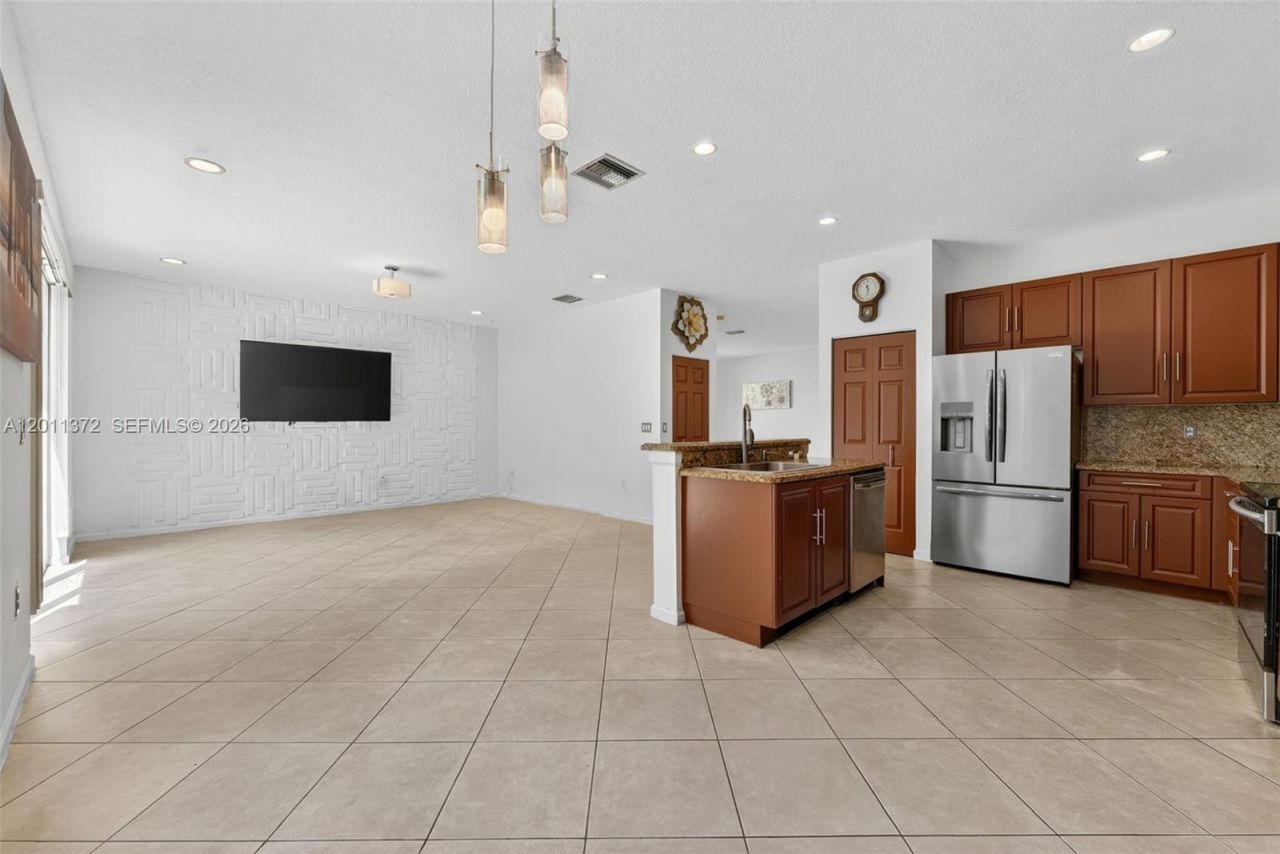 16242 SW 28th Ct, Miramar, FL 33027 Photo