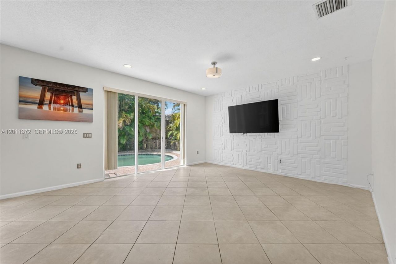 16242 SW 28th Ct, Miramar, FL 33027 Photo