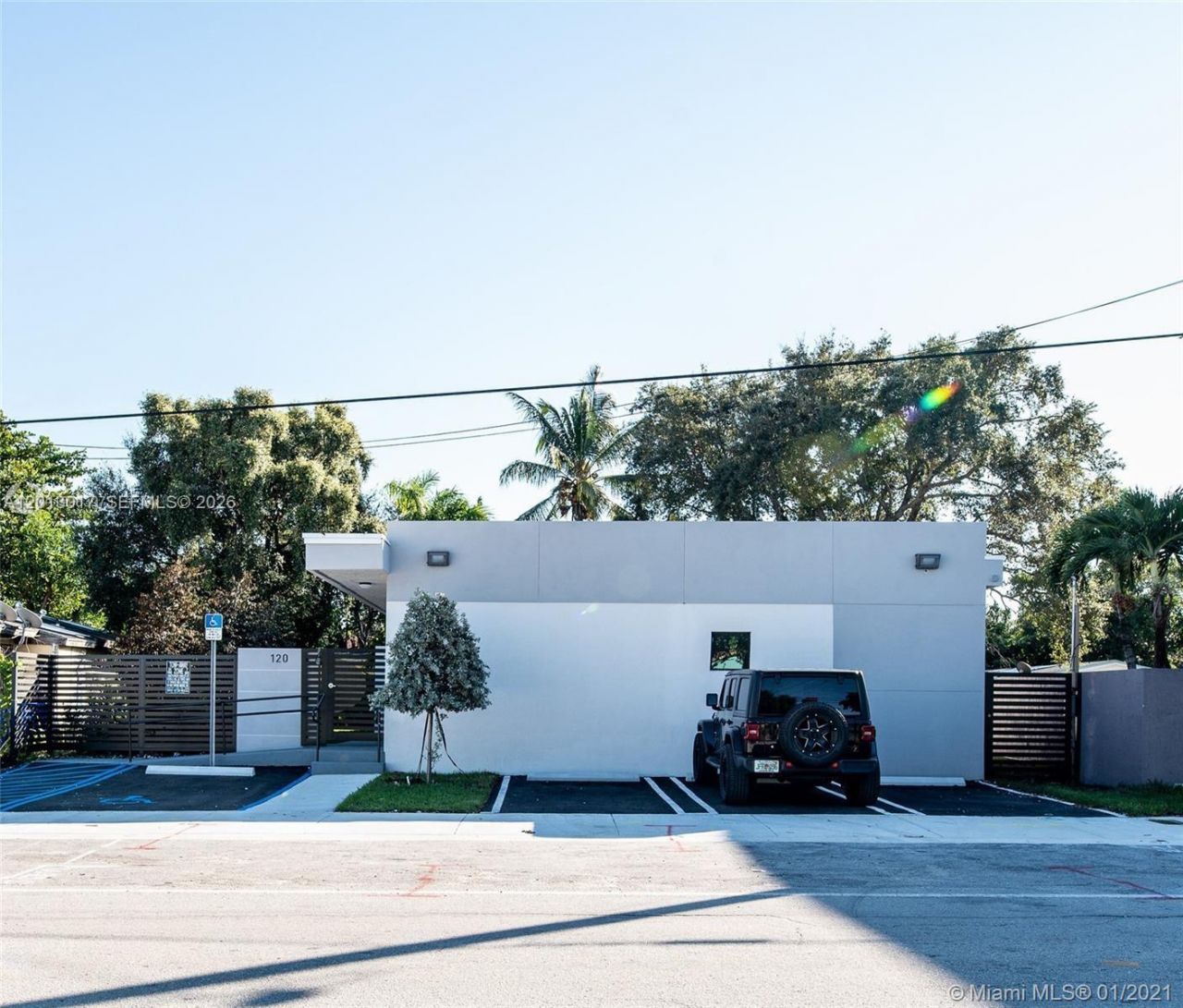 120 NE 71st St , Unit 3, Miami, FL 33138 Photo
