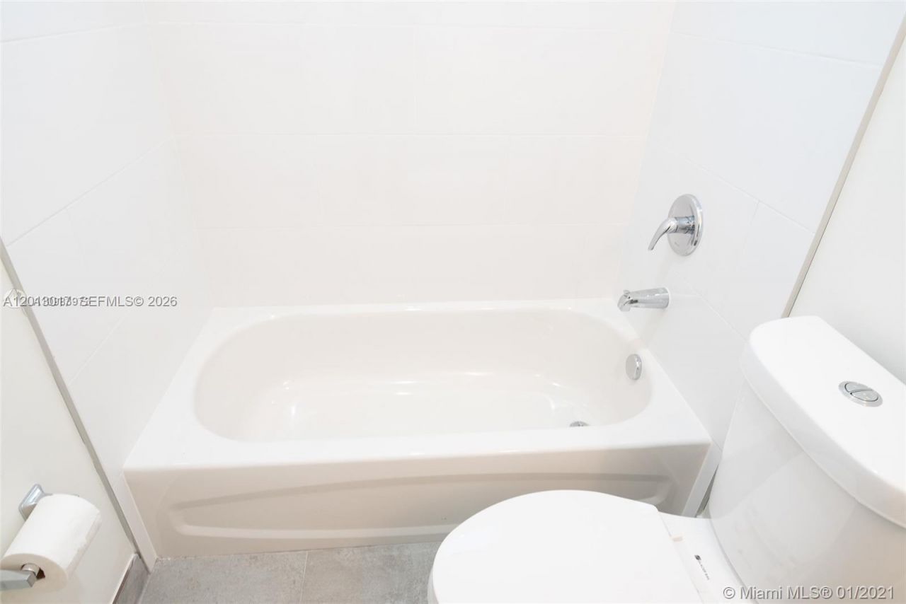 120 NE 71st St , Unit 3, Miami, FL 33138 Photo
