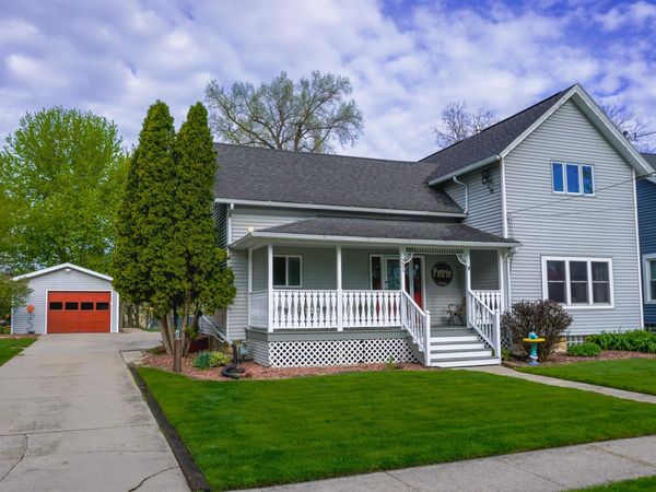 231 Campbell Street, Columbus, WI 53925