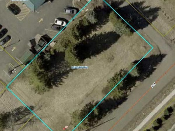 57 3rd St, Superior, WI 54880